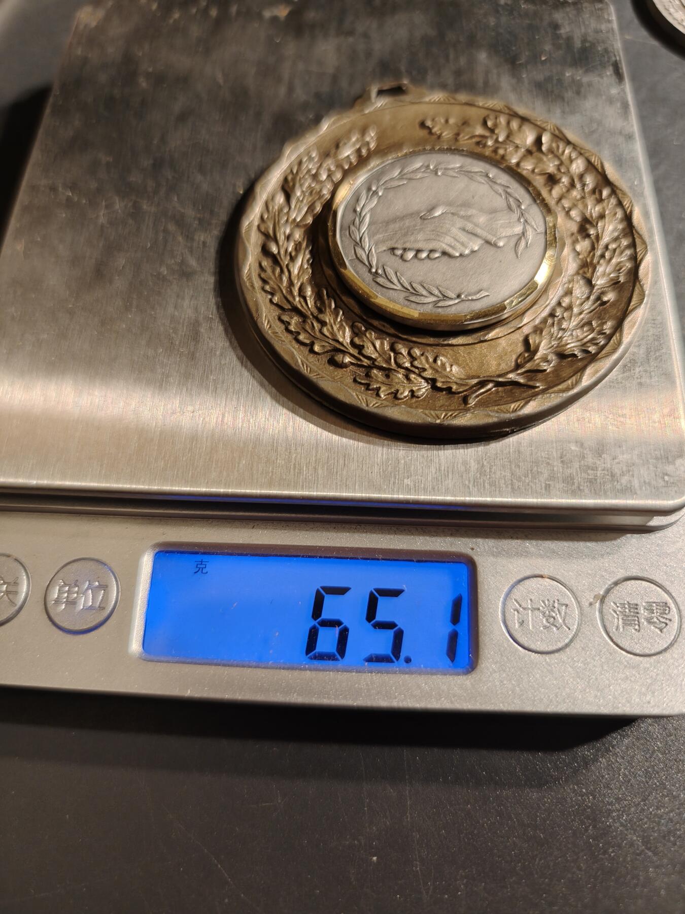老王徽章第142期