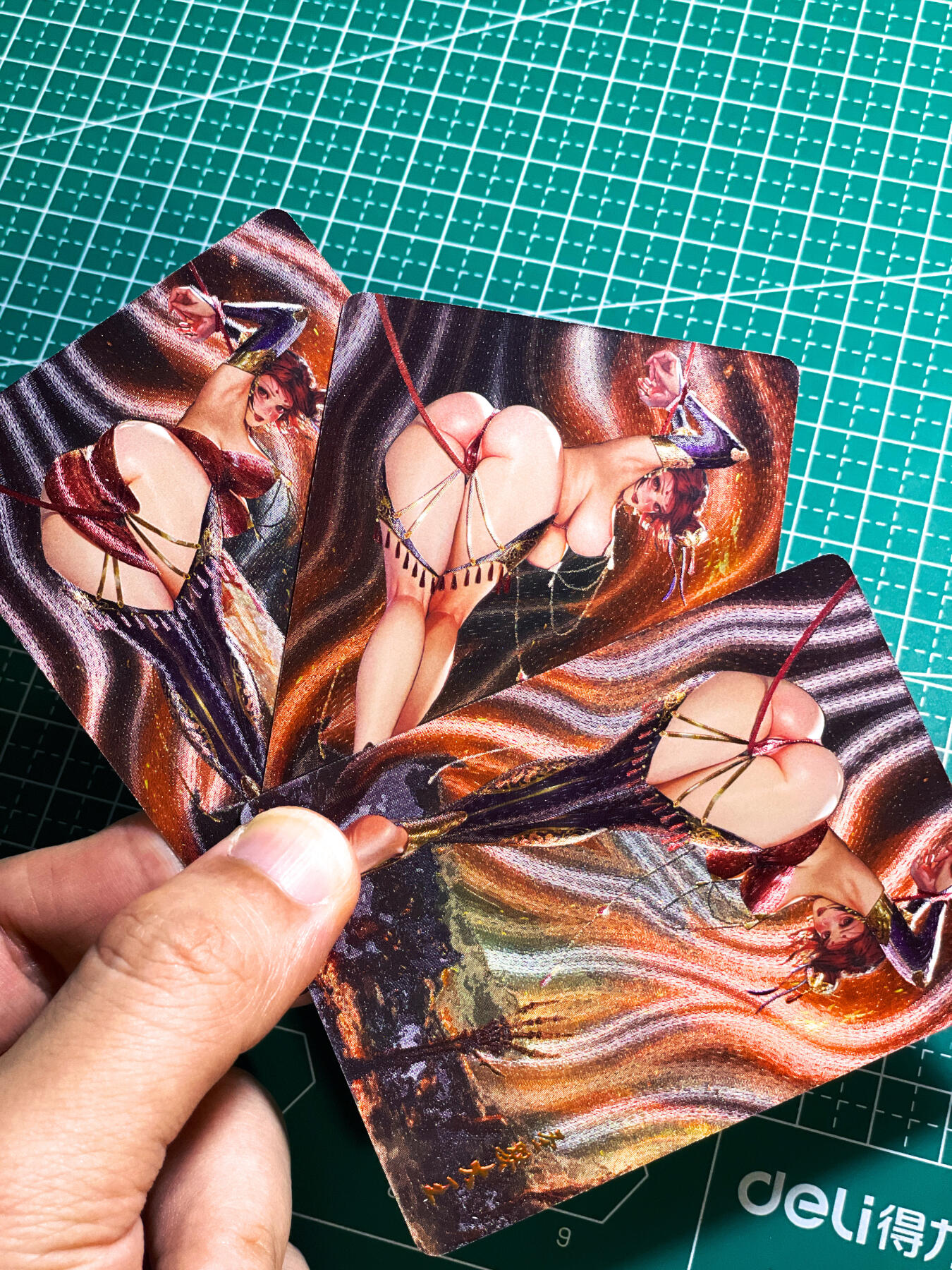 显眼宝27期【关注参拍有赠卡】 独乐乐不如众乐乐 燎原卡牌 焱卡文化 罐儿幻西游 最美角色 圣婴大王  一套三张 粗闪工艺   63*88