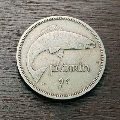 【铜匠收藏】★第127场★散币场，无佣金，30包邮。不满30元，支付5元运费。《接受代拍 代送NGC评级》 - 爱尔兰 1964年 2先令 大西洋三文鱼