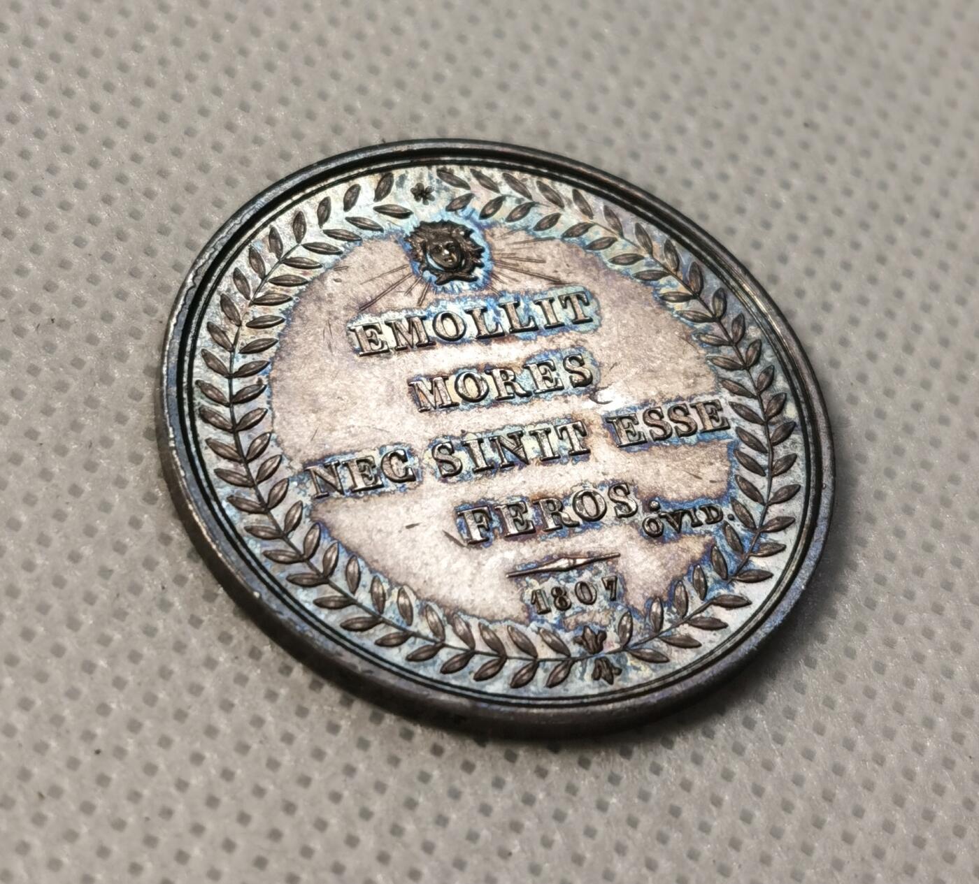 甄臻铺-世界币章拍卖（第29期），送拍享返佣金等优惠多多 法国 路易·菲利普一世代币 1840 阿波罗之子 银币 UNC 9.7g 深五彩包浆 少见品种