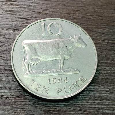 【铜匠收藏】★第127场★散币场，无佣金，30包邮。不满30元，支付5元运费。《接受代拍 代送NGC评级》 - 英属根西岛 10便士 1984年 铜镍币 根西牛