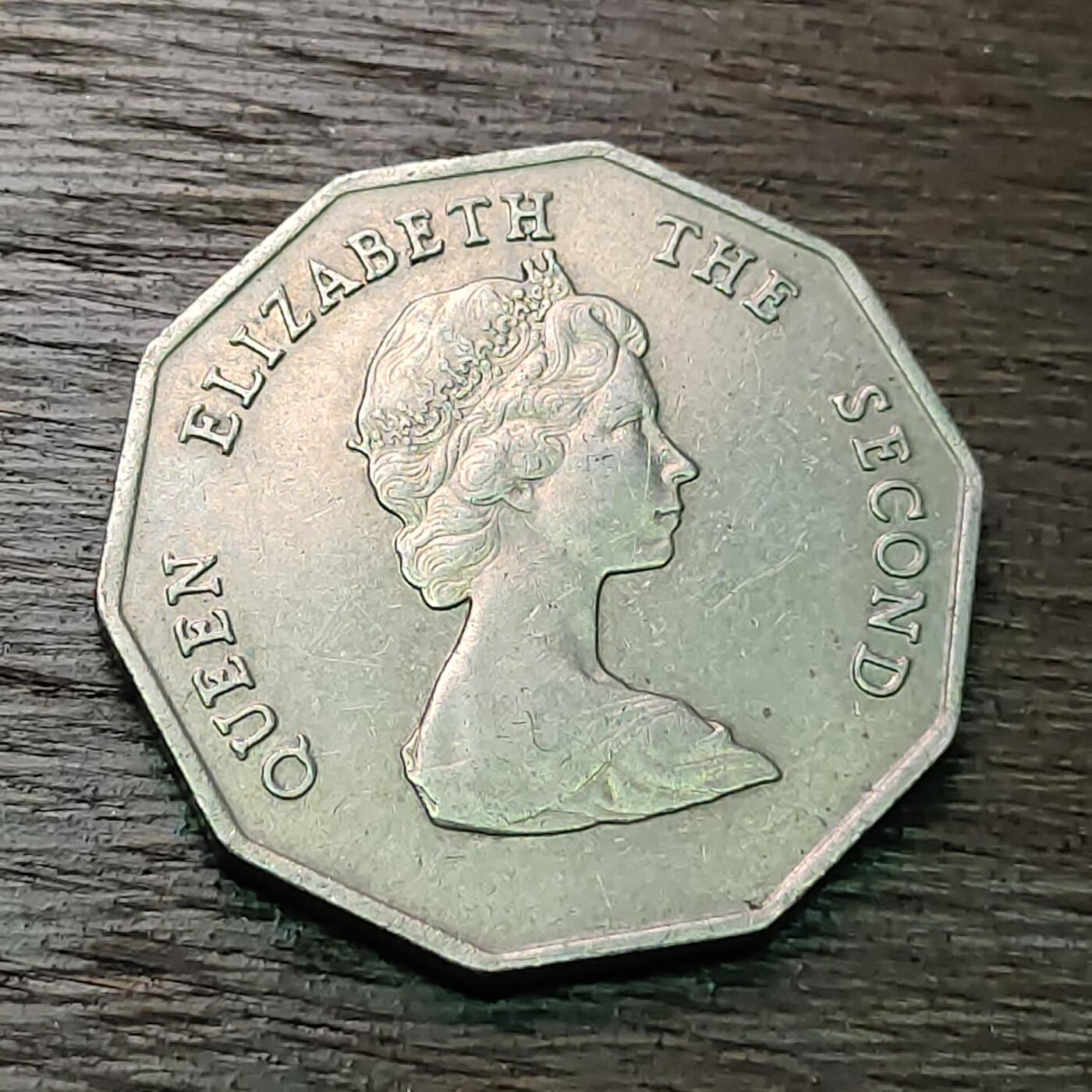 【铜匠收藏】★第127场★散币场，无佣金，30包邮。不满30元，支付5元运费。《接受代拍 代送NGC评级》 1989年 英属东加勒比 1元