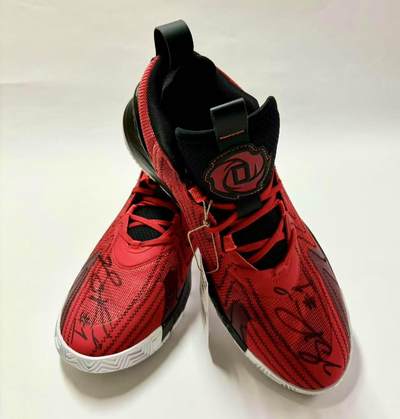 零元拍：德里克-罗斯亲笔签名Adidas D Rose Son of Chi II 罗斯风之子2代芝加哥配色战靴！ - 零元拍：德里克-罗斯亲笔签名Adidas D Rose Son of Chi II 罗斯风之子2代芝加哥配色战靴！