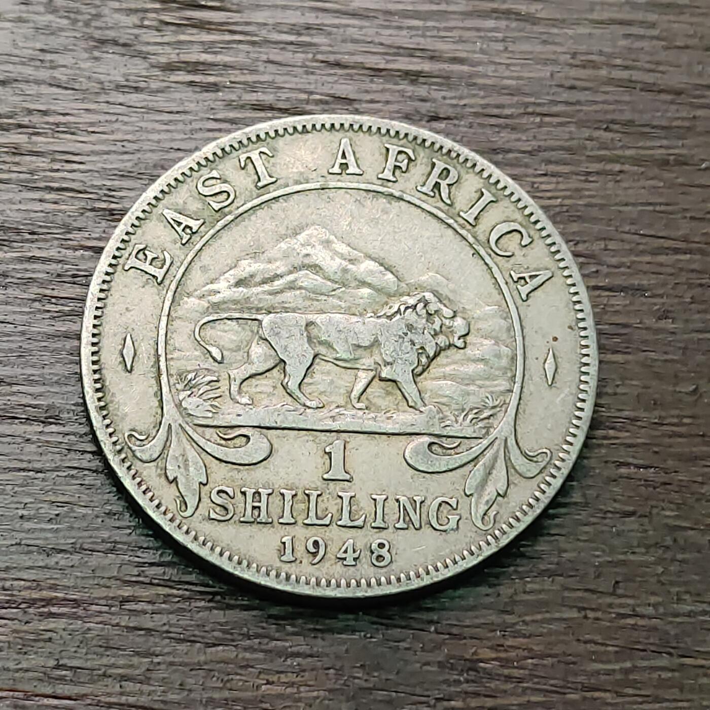 【铜匠收藏】★第127场★散币场，无佣金，30包邮。不满30元，支付5元运费。《接受代拍 代送NGC评级》 英属东非 1948年 乔治六世 1先令 镍币