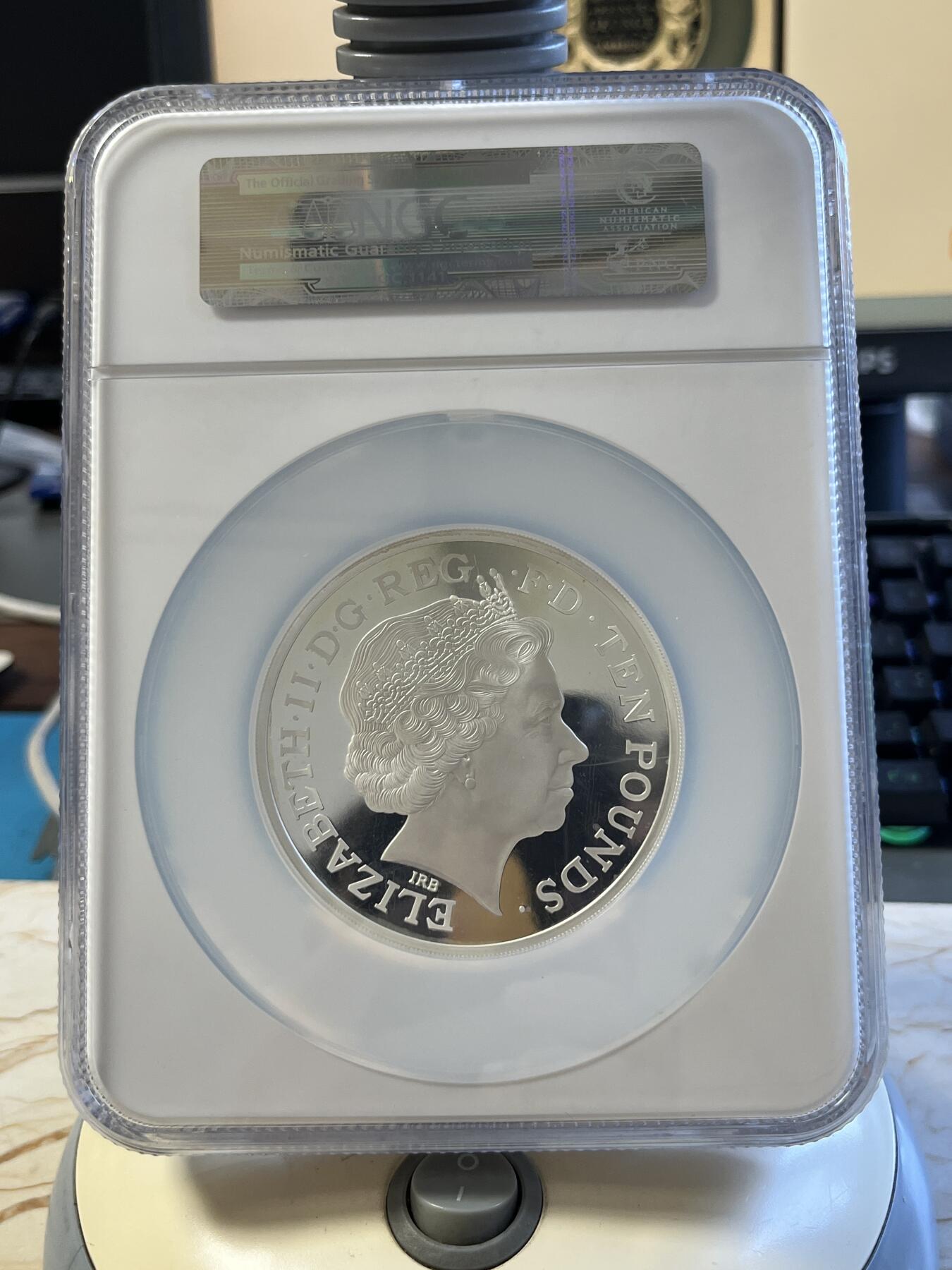 第172期拍卖【长期征集拍品】 英国2013年乔治小王子出生5盎司纪念银币NGC-PF69无盒无证书，999银，发行500枚
