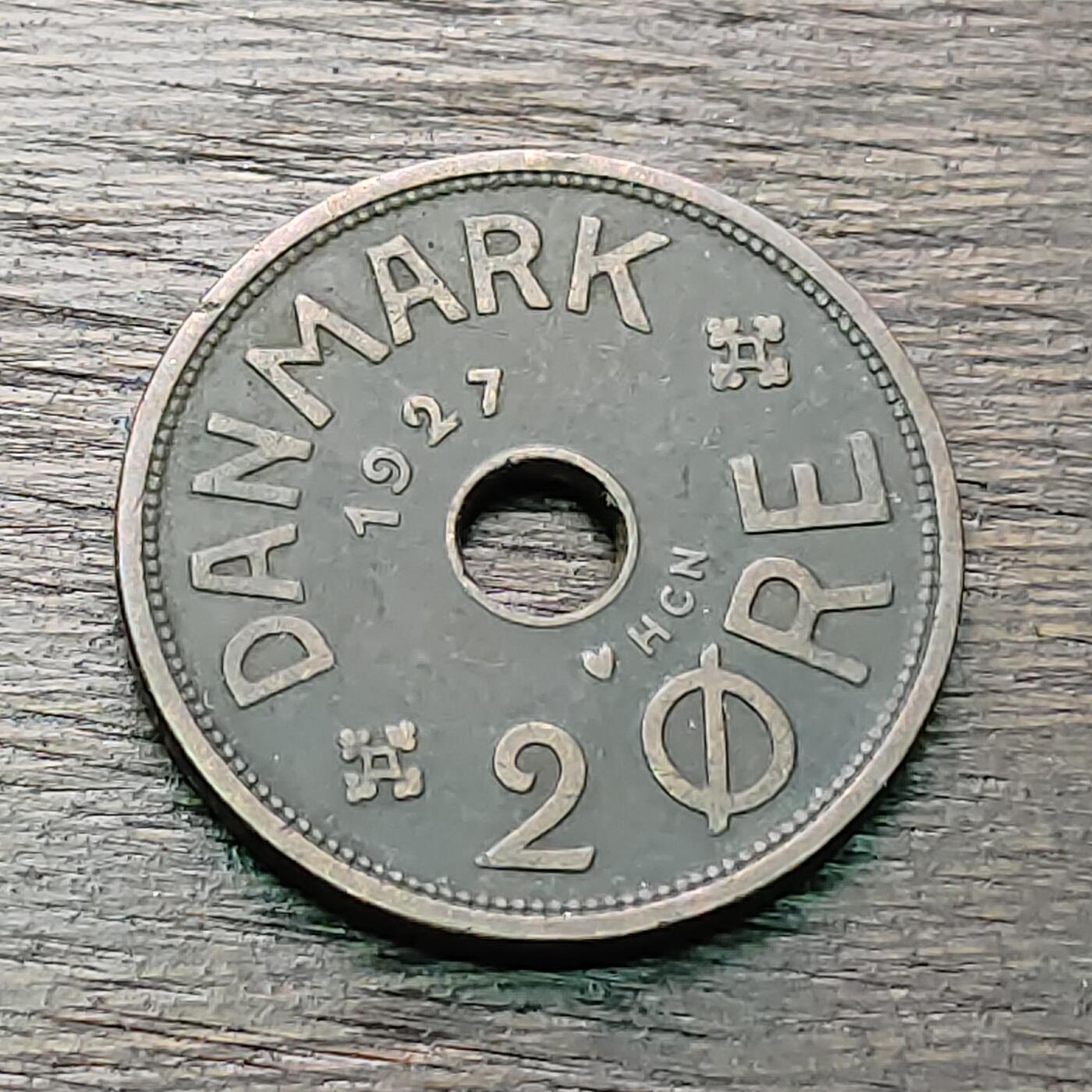 【铜匠收藏】★第127场★散币场，无佣金，30包邮。不满30元，支付5元运费。《接受代拍 代送NGC评级》 丹麦 1927年 2欧尔