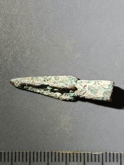 64期回流戒指饰品杂件纪念章丝路钱币专场 - 老铜箭头