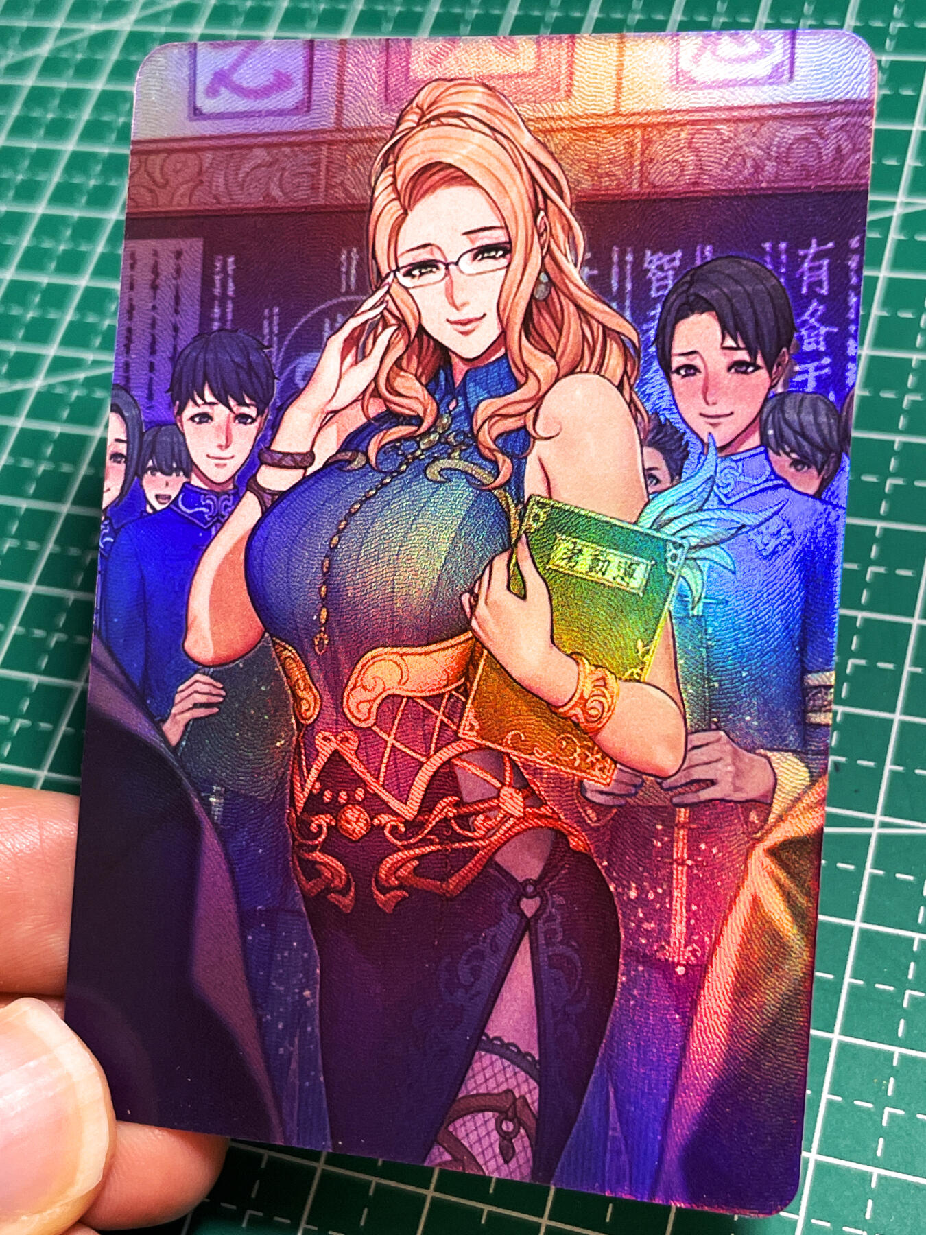 显眼宝27期【关注参拍有赠卡】 独乐乐不如众乐乐 织田一张 女教师 很有威严的cencen  折光彩闪  59*86