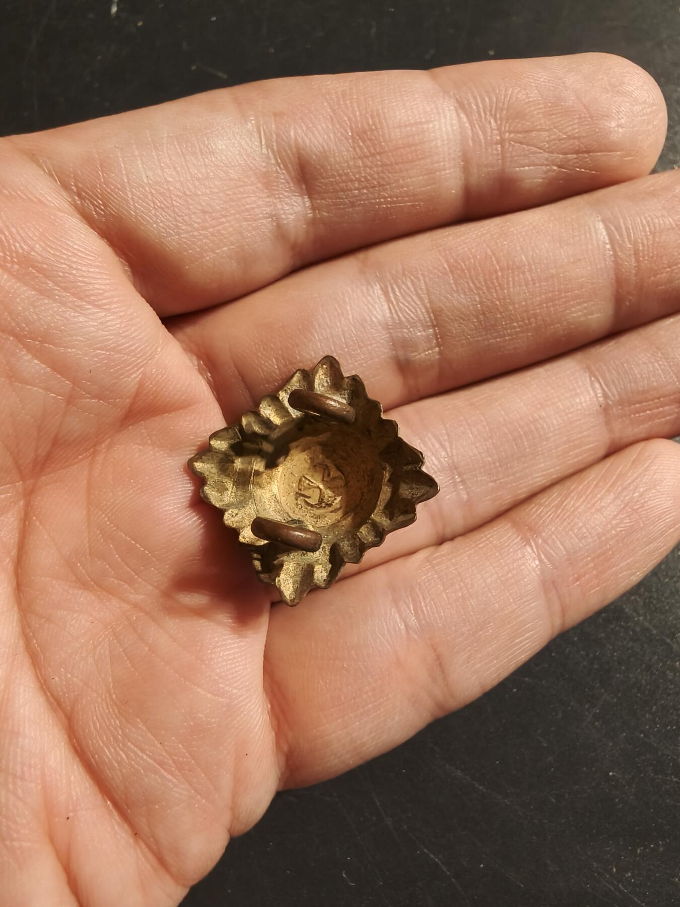 老王徽章第142期