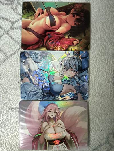 花开卡拍第34期（8月17号周日截拍，品控勿拍!!!拍品不寄存，运费5元，自制卡难免瑕疵，可能存在轻微撞角爆边等出厂瑕疵，品控介意勿拍！） - ACG动漫卡 彩闪3张