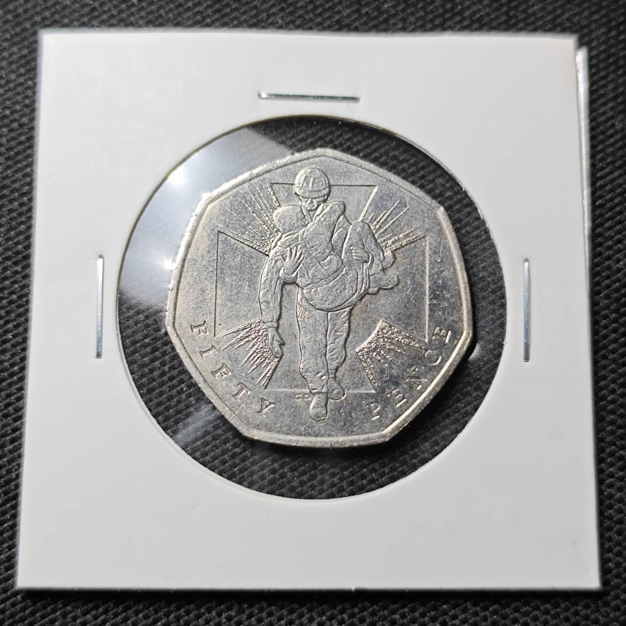 KK钱币收藏小铺 第324期 2月预留时间 周末发货  2006英国50便士纪念币