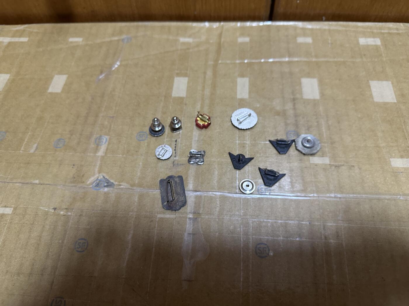 勋记 赏状 勋章 荣典 辞令 徽章 可单出可捆出 品相如图 视情况包邮  二手物品售出不退不换