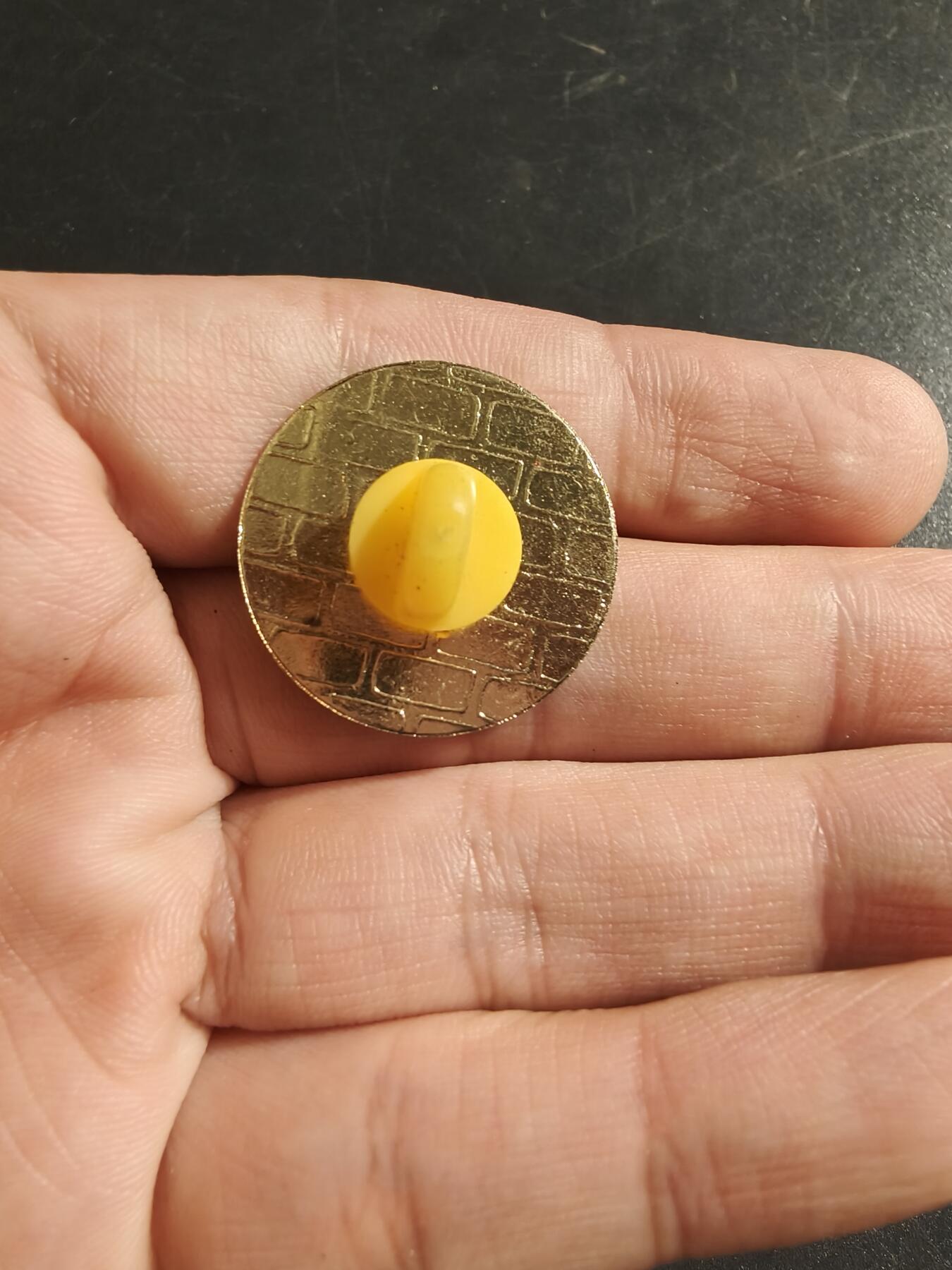 老王徽章第142期