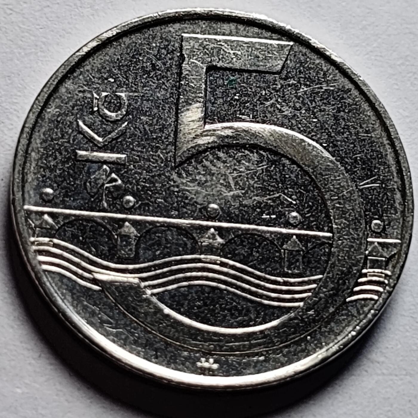 泉币菌-第86场-散币欢乐场 捷克5克朗硬币  双尾狮23mm 欧洲币