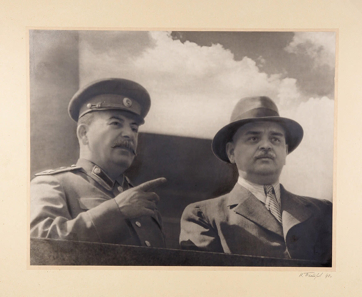 大猫徽章拍卖 第276期 苏联最高苏维埃主席团主席-什维尔尼克 苏俄苏维埃第六届72号+第七届苏俄大会的出入证（做为特约嘉宾）+第4届的拉脱维亚代表证。