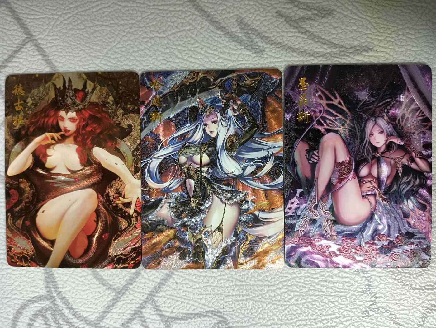 花开卡拍第34期（8月17号周日截拍，品控勿拍!!!拍品不寄存，运费5元，自制卡难免瑕疵，可能存在轻微撞角爆边等出厂瑕疵，品控介意勿拍！）