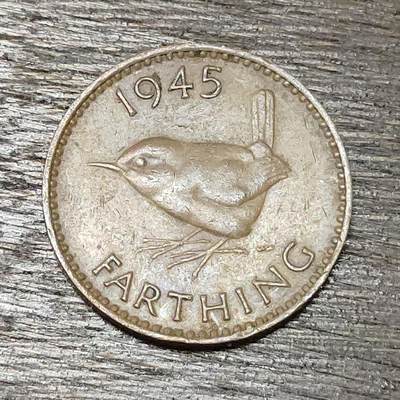 【铜匠收藏】★第129场★散币场，无佣金，30包邮。不满30元，支付5元运费。《接受代拍 代送NGC评级》 - 英国 1945年 1法新 铜币 乔六 小鸟