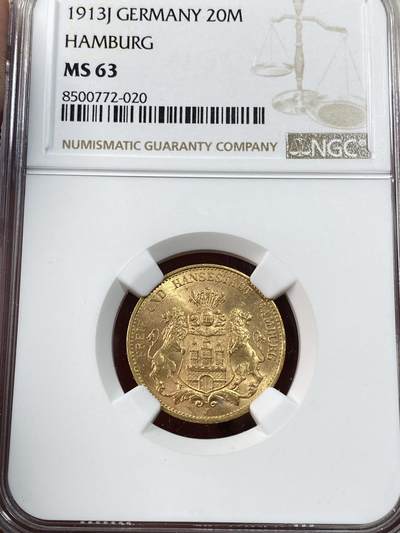 万国钱币拍卖第051期 - NGC MS63 1913年德国汉堡双狮护盾长翅流通20马克金币 经典自由市名品 光度、底板皆属上乘 7.96g 900金