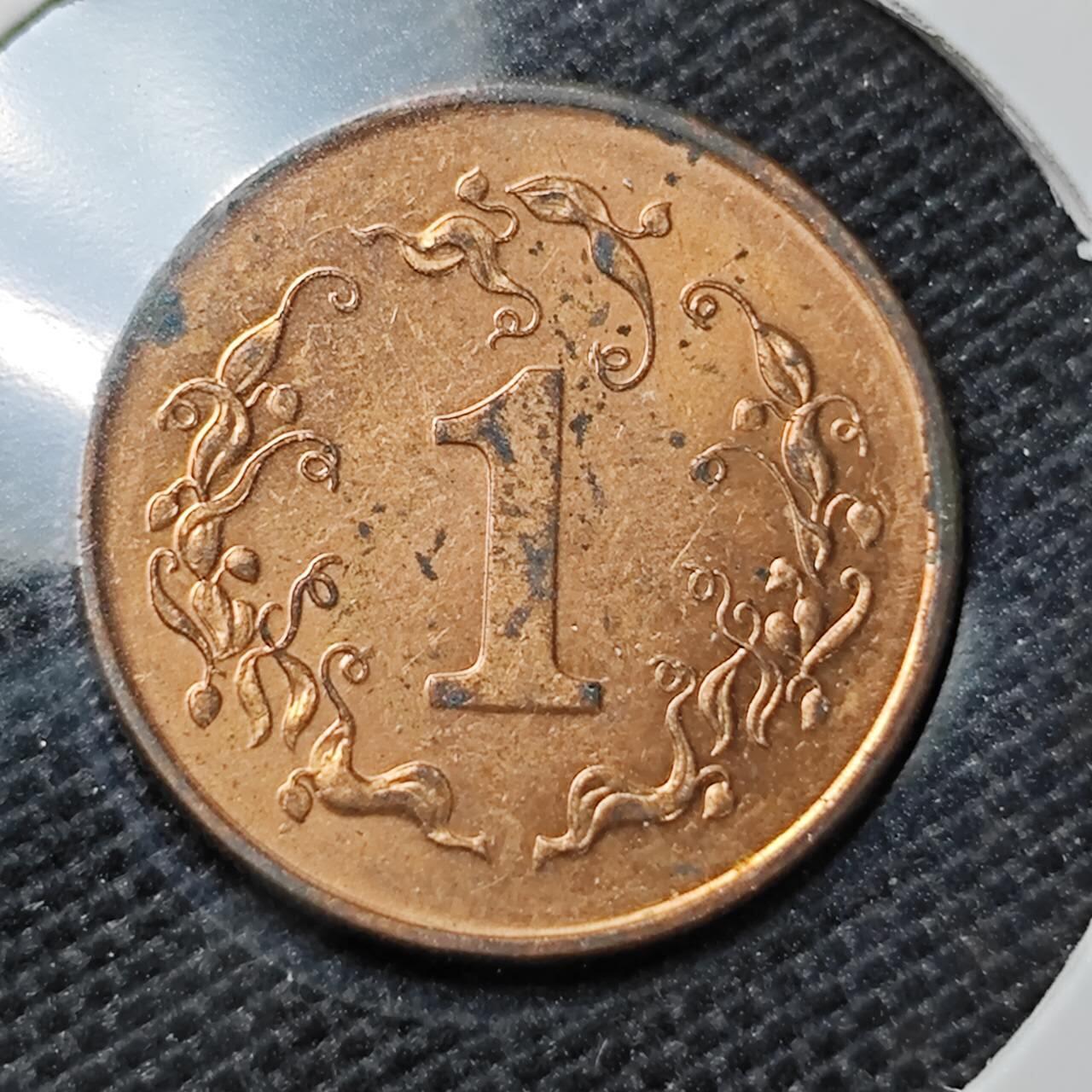 KK钱币收藏小铺 第325期 2月预留时间 周末发货  1997津巴布韦1分