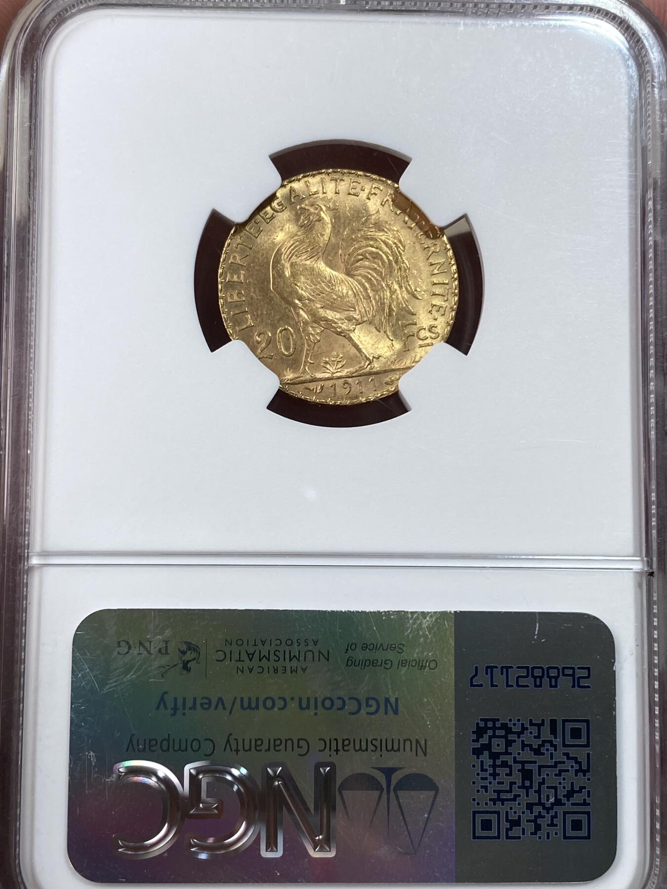 万国钱币拍卖第051期 NGC MS64 1911年法国自由帽女神20法郎金币 丝绸底板金光闪闪 6.45g 900金