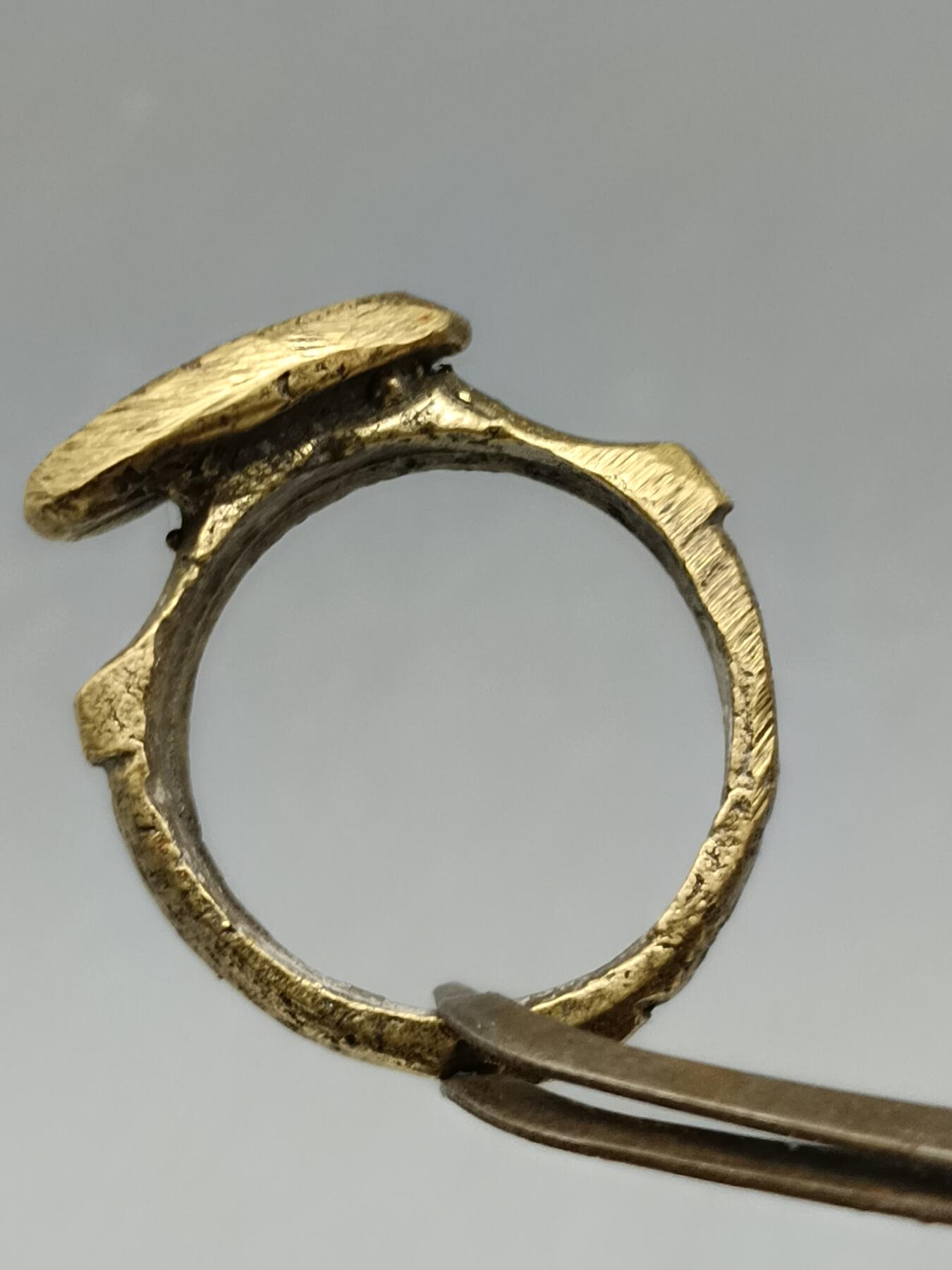 66期回流戒指饰品杂件纪念章丝路钱币专场 老铜戒指