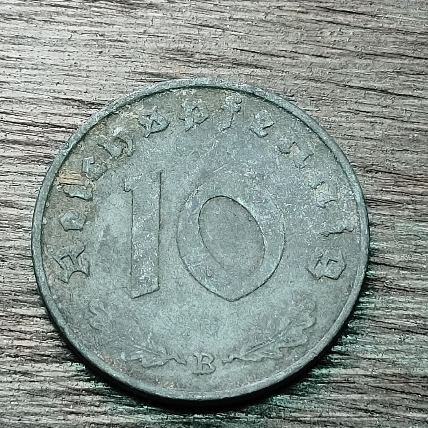 【铜匠收藏】★第128场★散币场，无佣金，30包邮。不满30元，支付5元运费。《接受代拍 代送NGC评级》 德国 1940年 10芬尼 B厂 锌币 德三