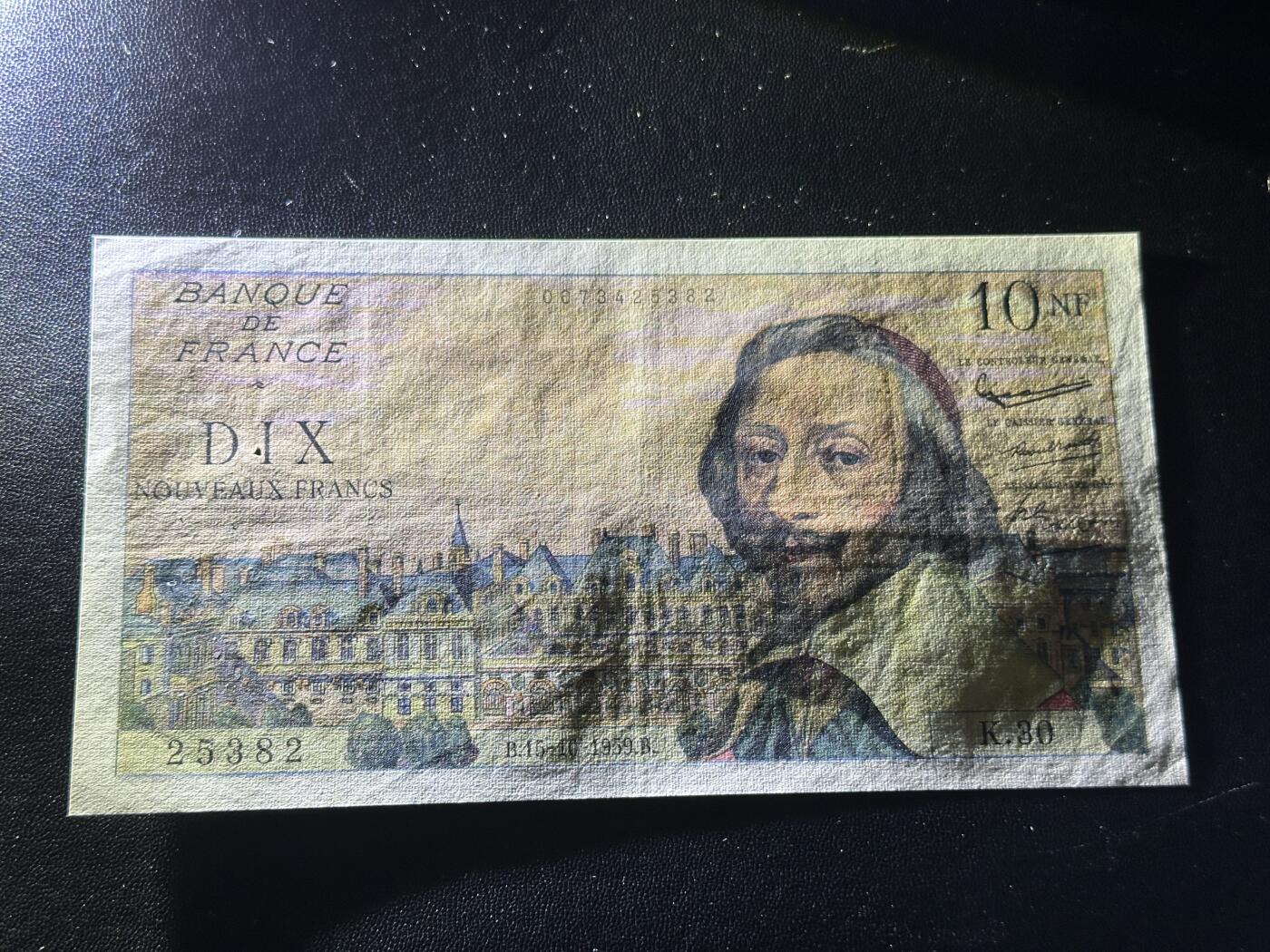 《外钞收藏家》第五百五十八期（本期以精品评级币为主）（本平台长期征集拍品、欢迎藏友们联系合作）