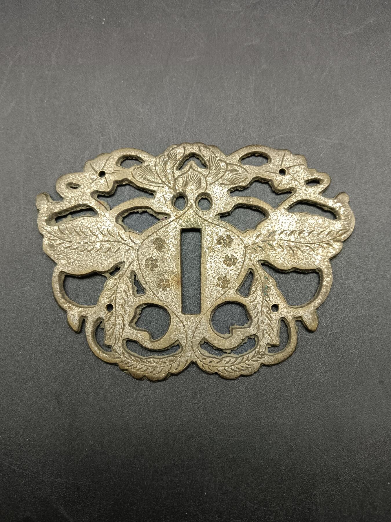 66期回流戒指饰品杂件纪念章丝路钱币专场 铜杂件