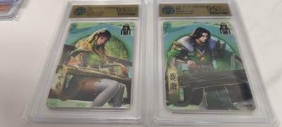 秋原瞳的小店第19.5期（昆仑万象与卡游激烈的再次碰撞） - 三国杀夫妻档周瑜小乔对卡极限9.5一对