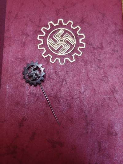 德三daf劳工阵线证书，加插针一套，勋章，奖章，徽章，证书类 - 德三daf劳工阵线证书，加插针一套，勋章，奖章，徽章，证书类