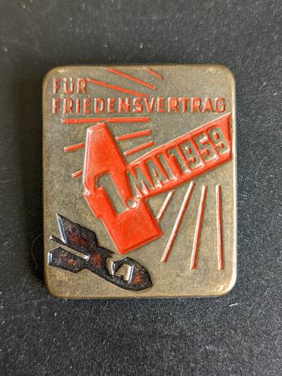 韵星假日拍卖第二十一期 -- Rimey Holidays Auction 21 - 民主德国1959劳动节纪念奖章