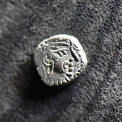 【良泉】第37期【直播场】9月4日晚19.30点开拍！ 160组，西方古代钱币、丝路金银铜件专场 - 公元5世纪【笈多王朝】“大鹏金翅鸟”银币，1.72克
