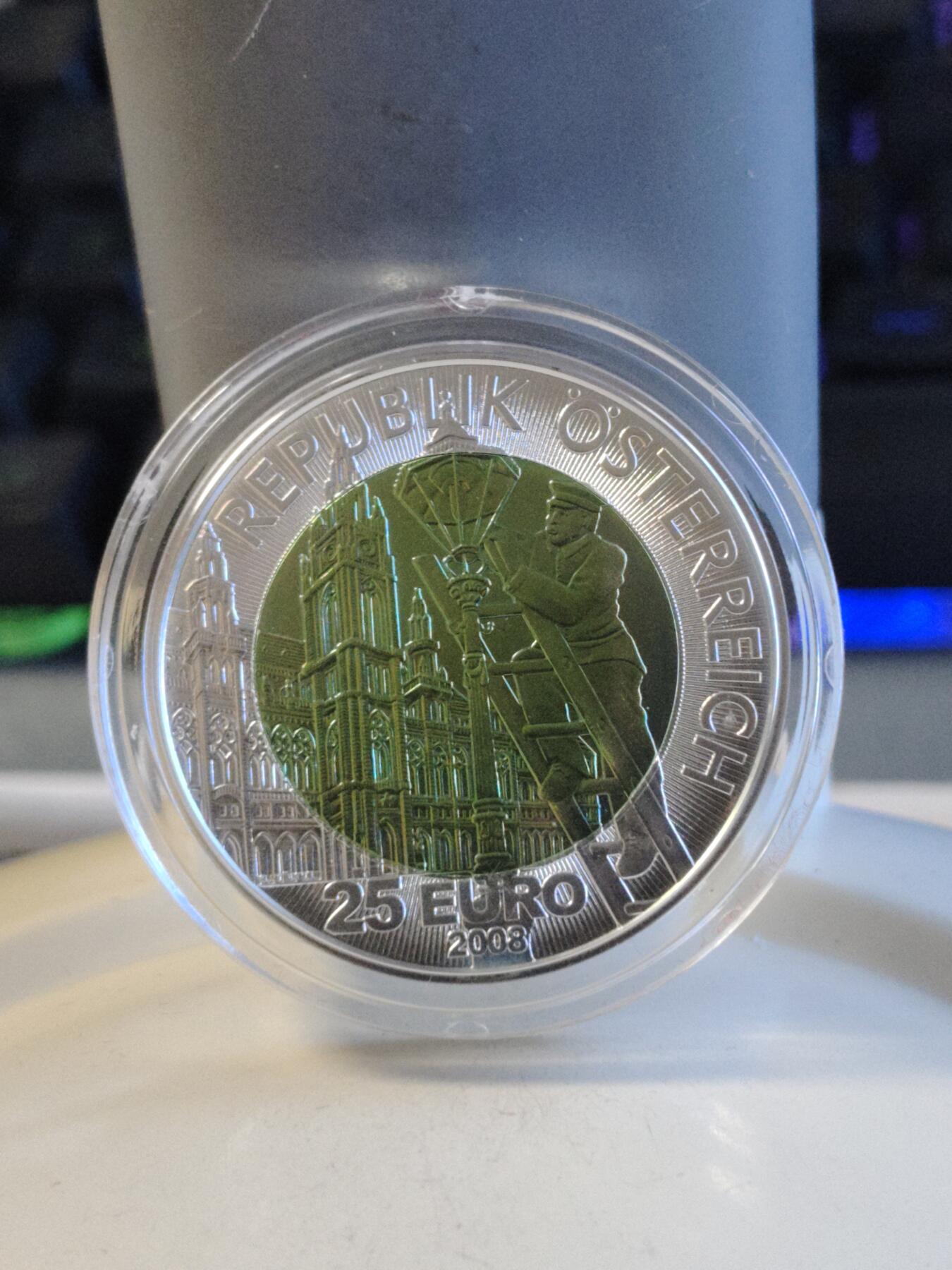 第171期拍卖【长期征集拍品】 获奖奥地利2008年魅力之光铌银镶嵌双色纪念币，900银/998铌，10克/7.15克