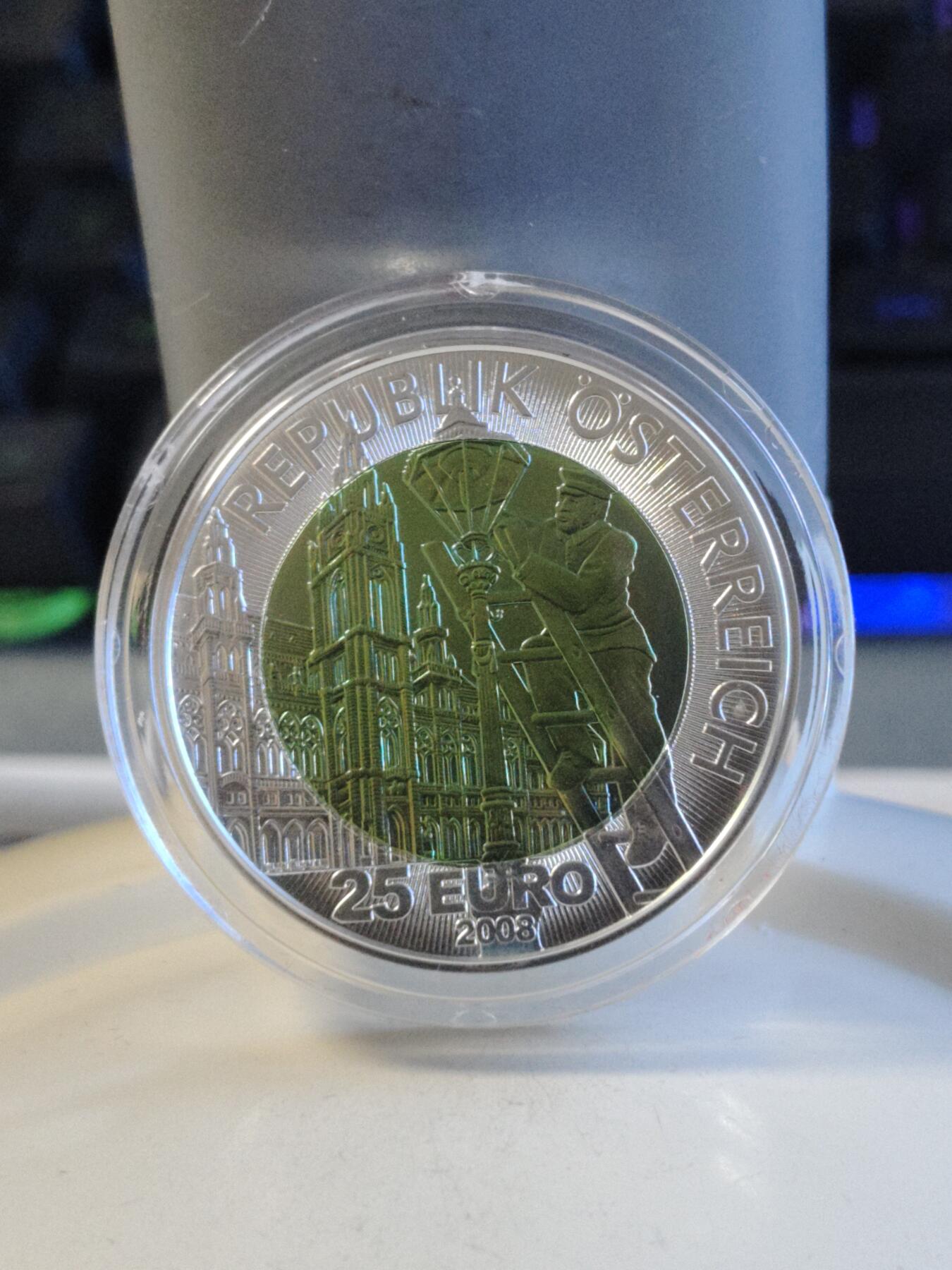 第171期拍卖【长期征集拍品】 获奖奥地利2008年魅力之光铌银镶嵌双色纪念币，900银/998铌，10克/7.15克