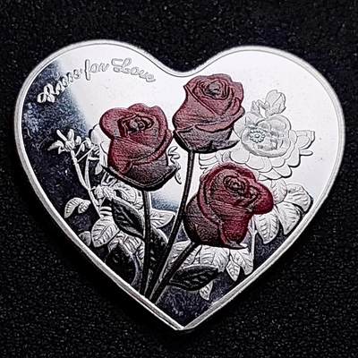 泉币菌-第90场-散币乐园场 纪念品 银色 爱心玫瑰 心形  直径如图 厚2.8mm 纪念章