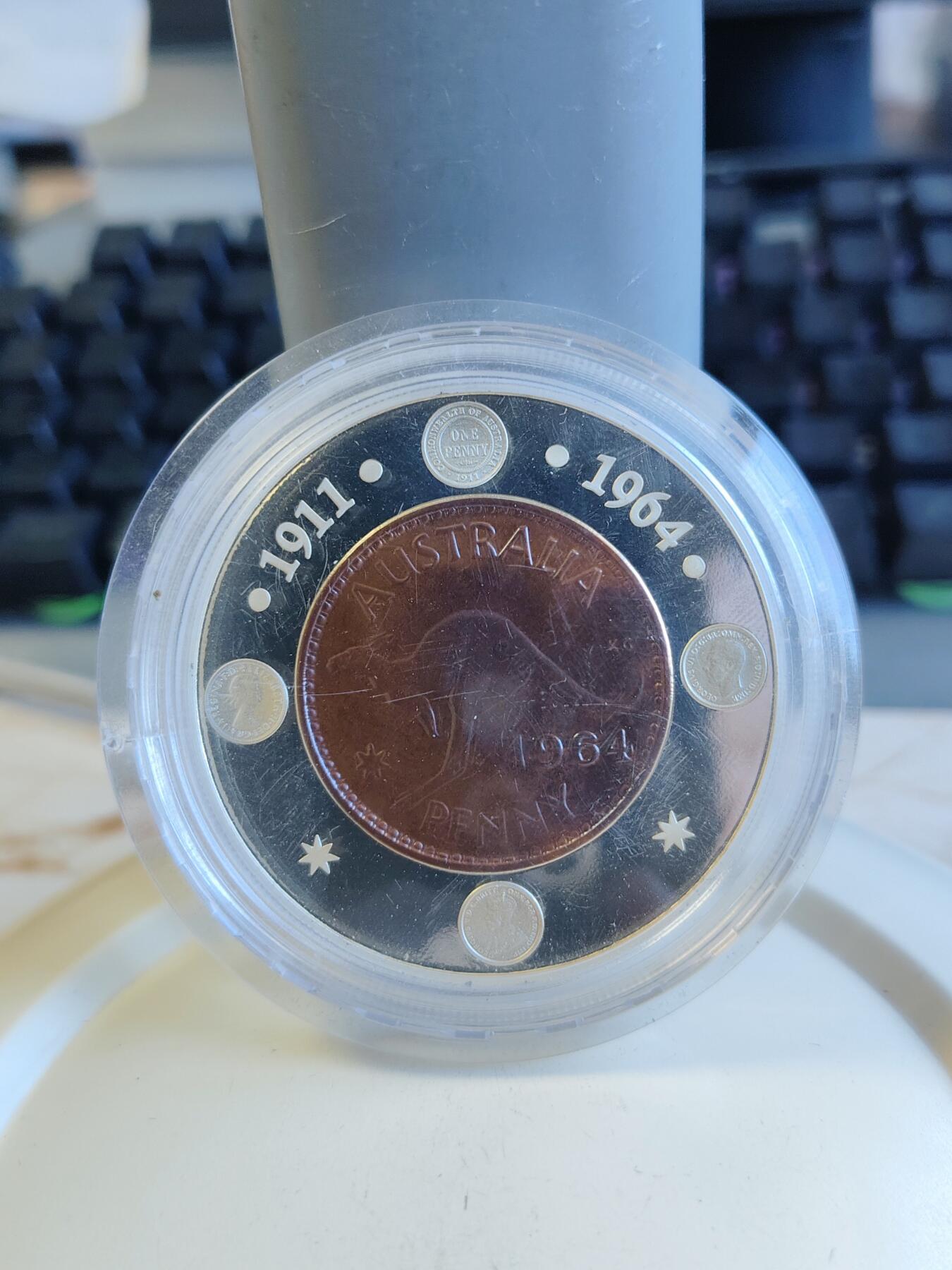 第172期拍卖【长期征集拍品】 澳大利亚2004历史货币系列1964年最后便士纪念银币，999银，56.45克