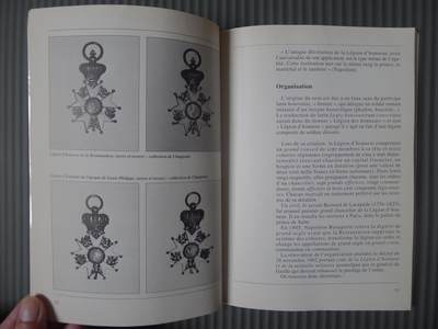 世界钱币章牌书籍专场拍卖11.01 一本关于勋章的书