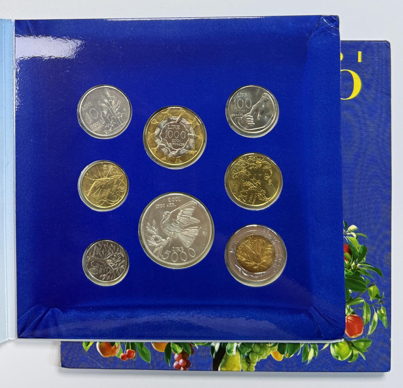 S&S Numismatic世界钱币-拍卖 第113期  圣马力诺2001年 最后的里拉 8枚套币官方卡币 含1枚18克835银