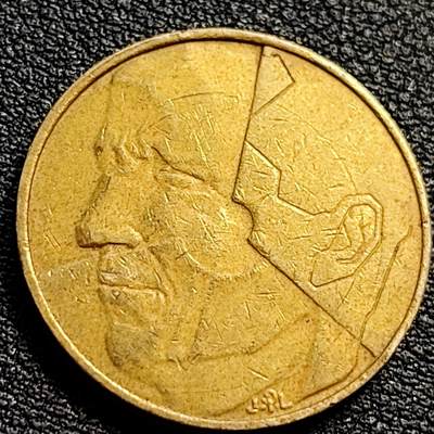 泉币菌-第90场-散币乐园场 1987年 比利时早期5法郎铜币 分裂的人格