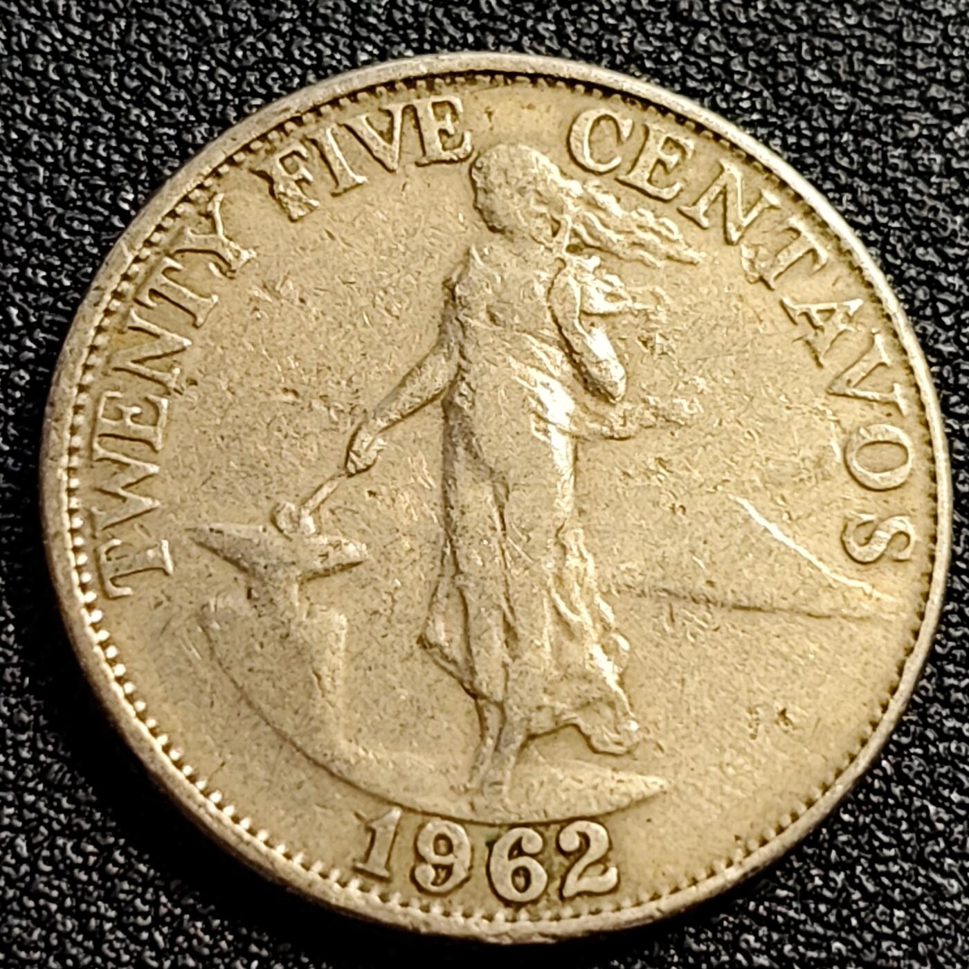 泉币菌-第89场-散币乐园场 菲律宾60年代25分镍币 独立首版 火山女神 24MM