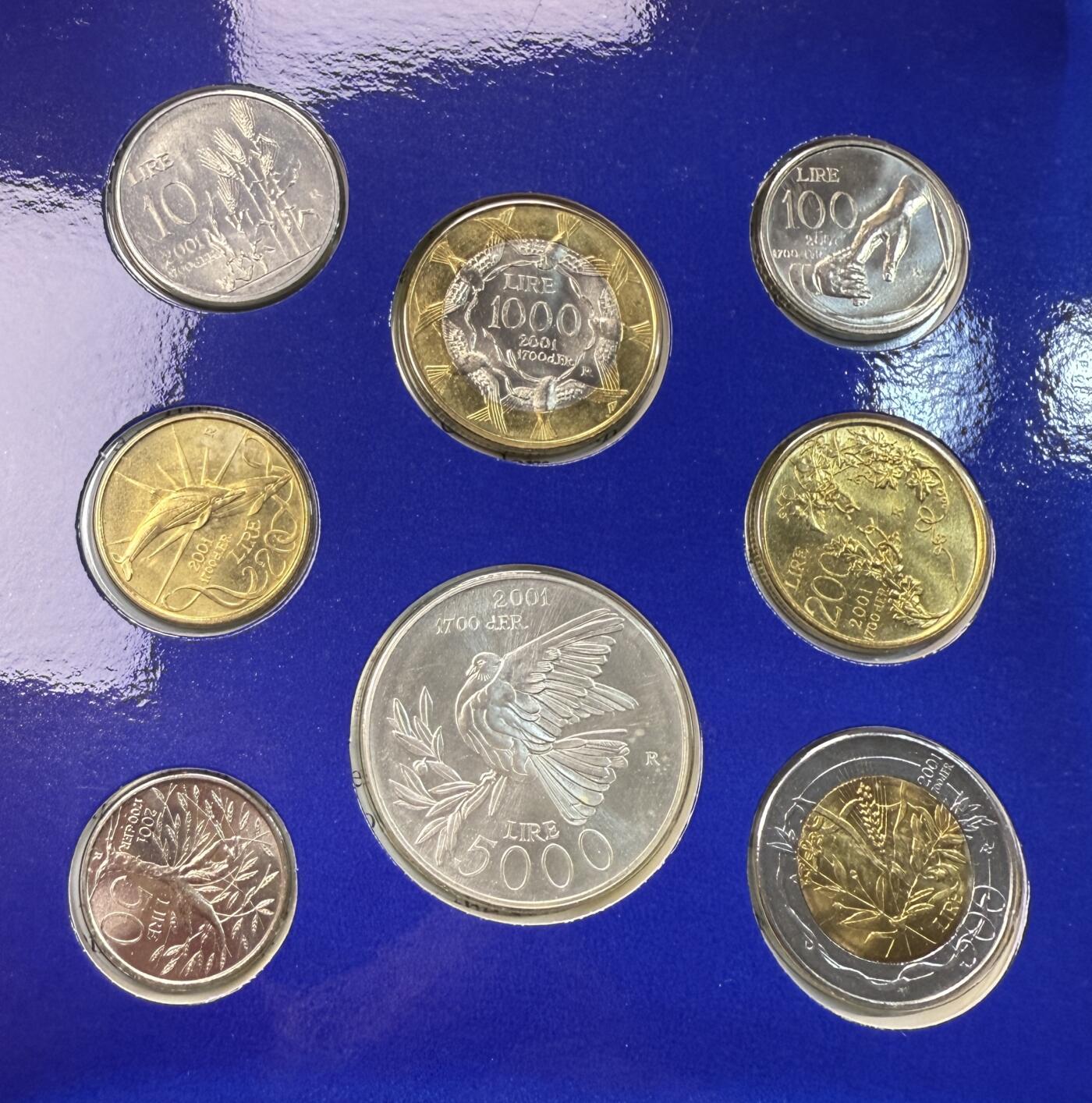 S&S Numismatic世界钱币-拍卖 第113期  圣马力诺2001年 最后的里拉 8枚套币官方卡币 含1枚18克835银