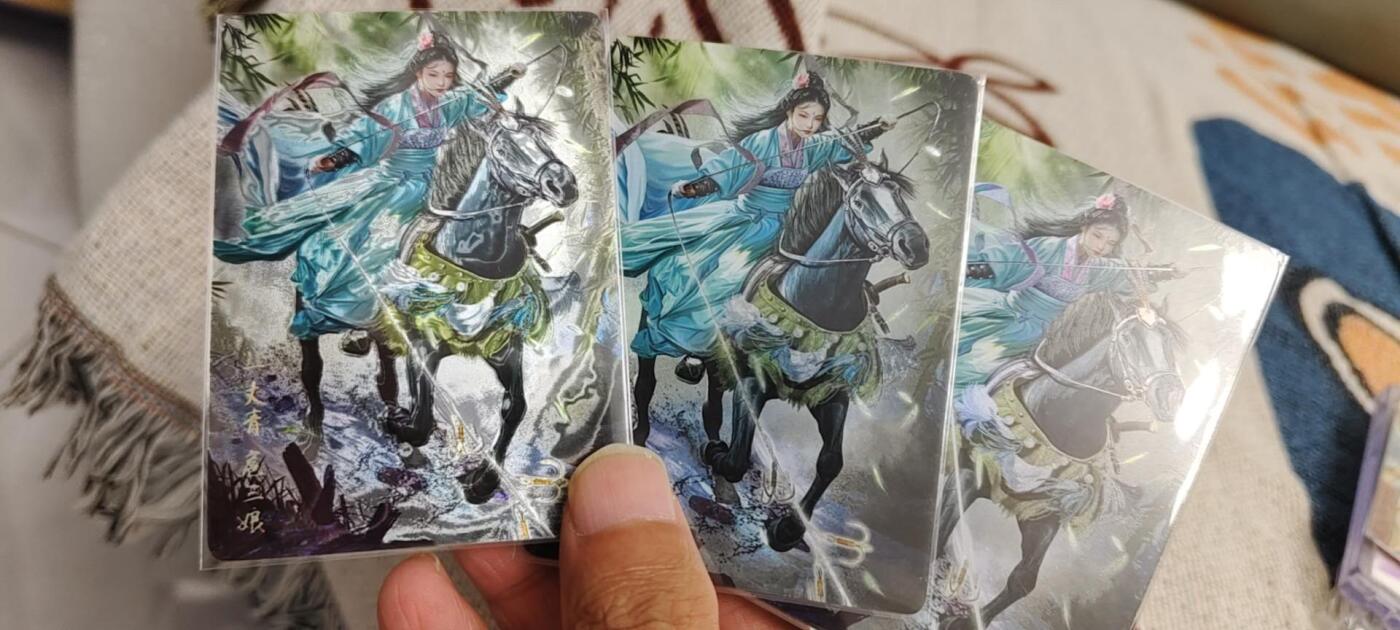 秋原瞳的小店第19.5期（昆仑万象与卡游激烈的再次碰撞）