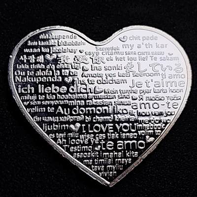 泉币菌-第90场-散币乐园场 纪念品 银色 爱心玫瑰 心形  直径如图 厚2.8mm 纪念章