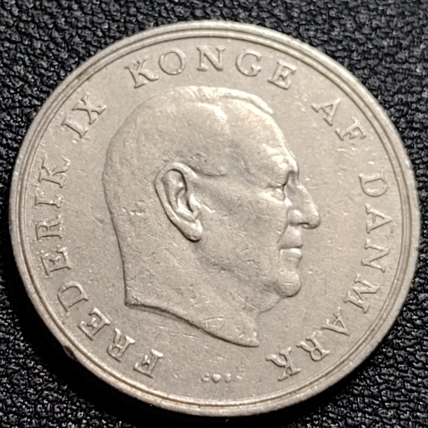 泉币菌-第88场-散币乐园场 丹麦1962年1克朗 皇冠 弗雷德里克九世国王 25.5mm