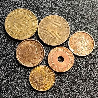 泉币菌-第90场-散币乐园场 各国散币 6枚