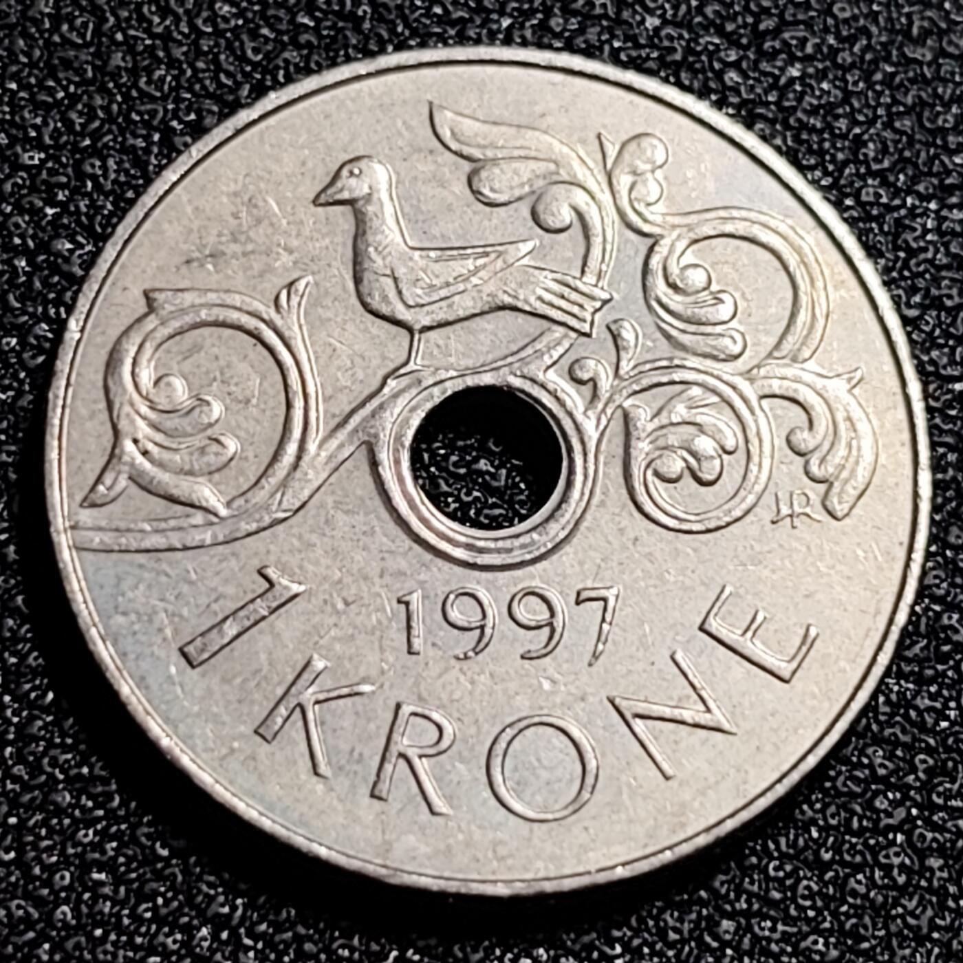 泉币菌-第87场-散币乐园场 挪威1997年 1克朗硬币 哈拉尔五世皇冠 中孔铜镍币 21mm