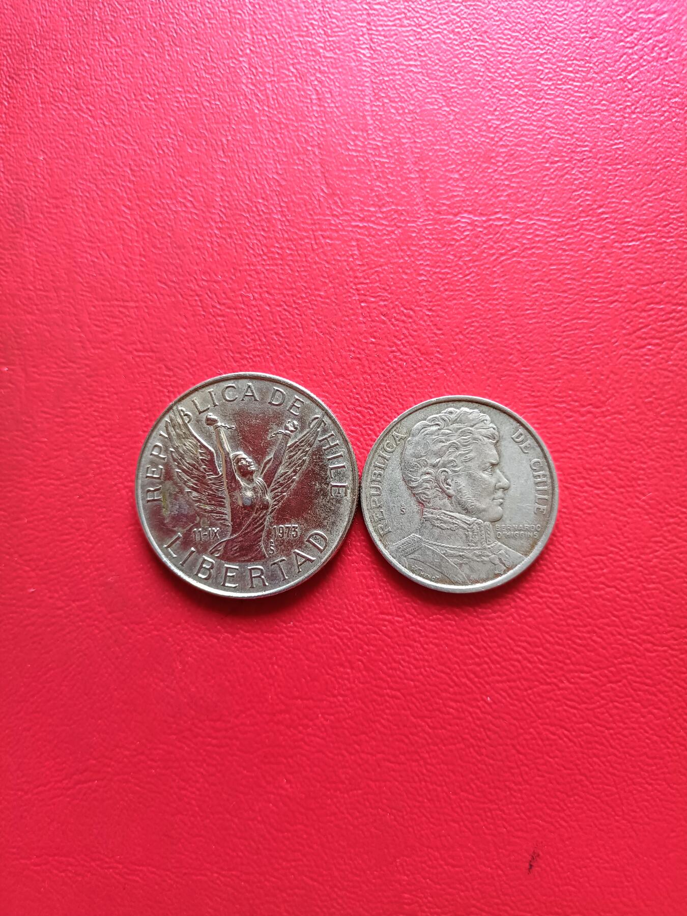 【云涧收藏】第五十四场 智利1975年1比索、1977年10比索2枚