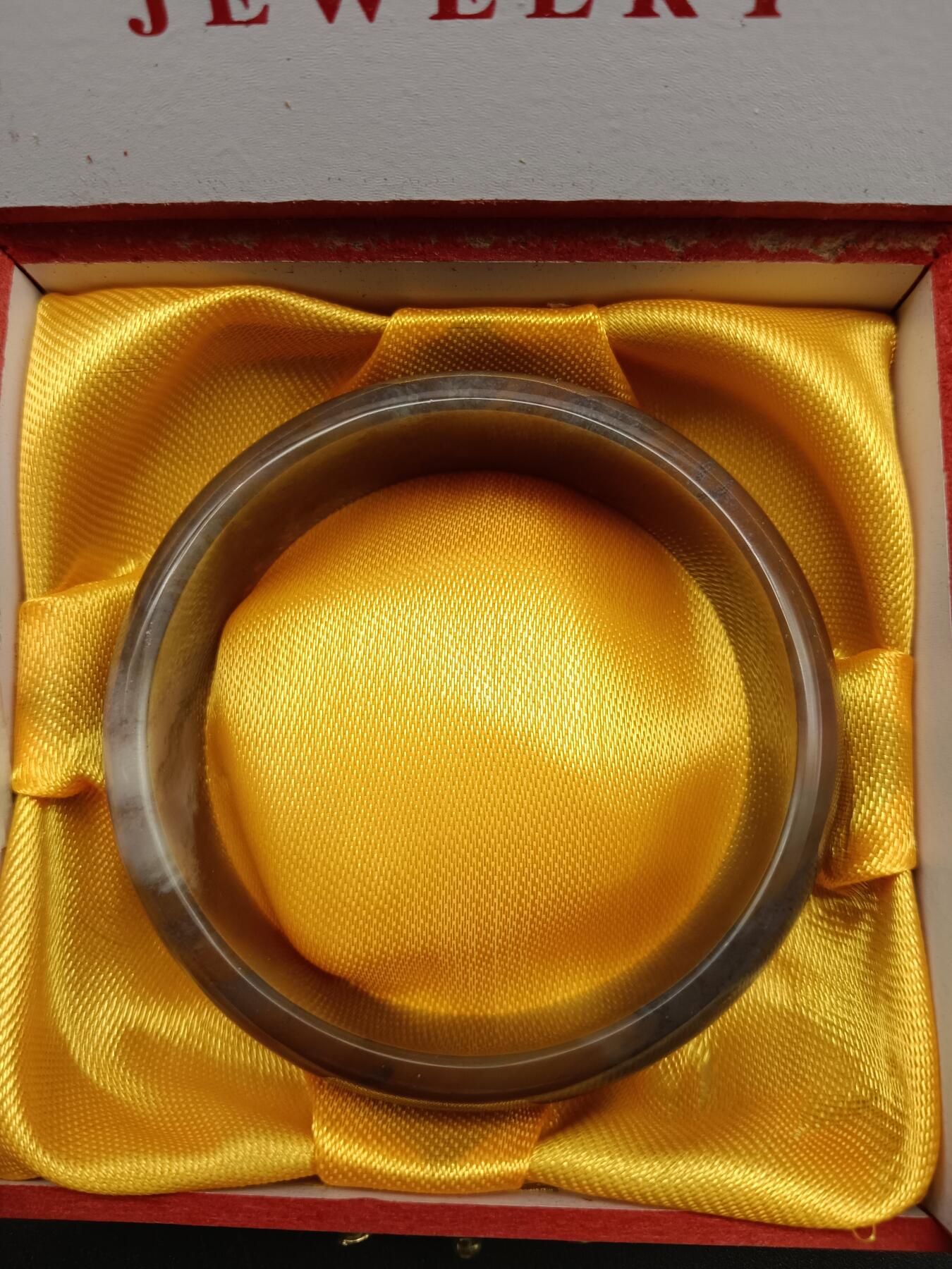 67期回流戒指饰品杂件纪念章丝路钱币专场 和田玉手镯