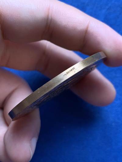 《竞宝斋》第409场 周日，周一，2场连拍 （全场包邮） 法国畜牧业协会纪念铜章 60.8克 50.2mm 丰饶角铜标 带盒