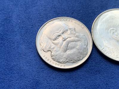 《竞宝斋》第409场 周日，周一，2场连拍 （全场包邮） 两枚一组 捷克斯洛伐克列宁100周年诞辰50克朗+马克斯100周年诞辰100克朗 较稀少